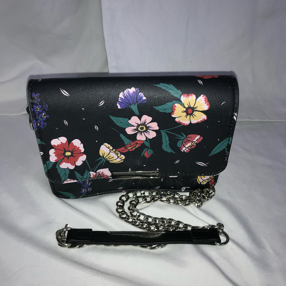 Terranova Floral Crossbody EUC